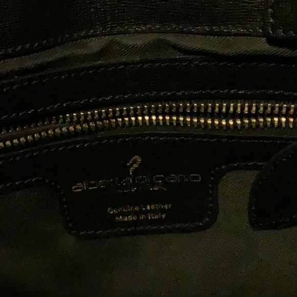Alberta DiCano Handbag - Picture 6 of 7